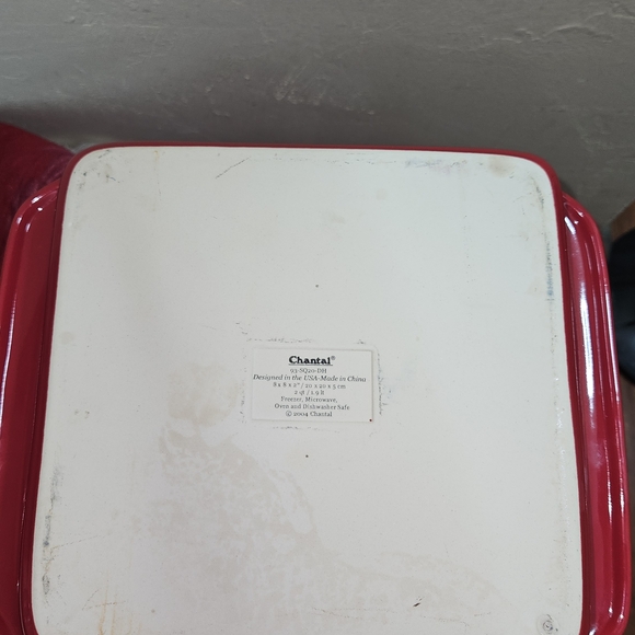 Chantal Valentines Red stoneware Pan 8 X 8 - Picture 3 of 5